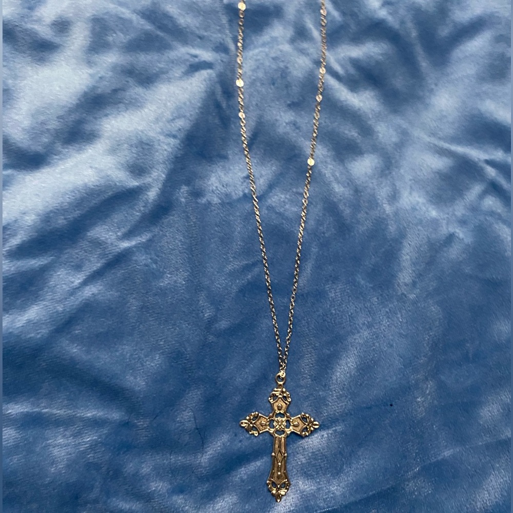 Gothic Style Cross Pendant Necklace With Chain